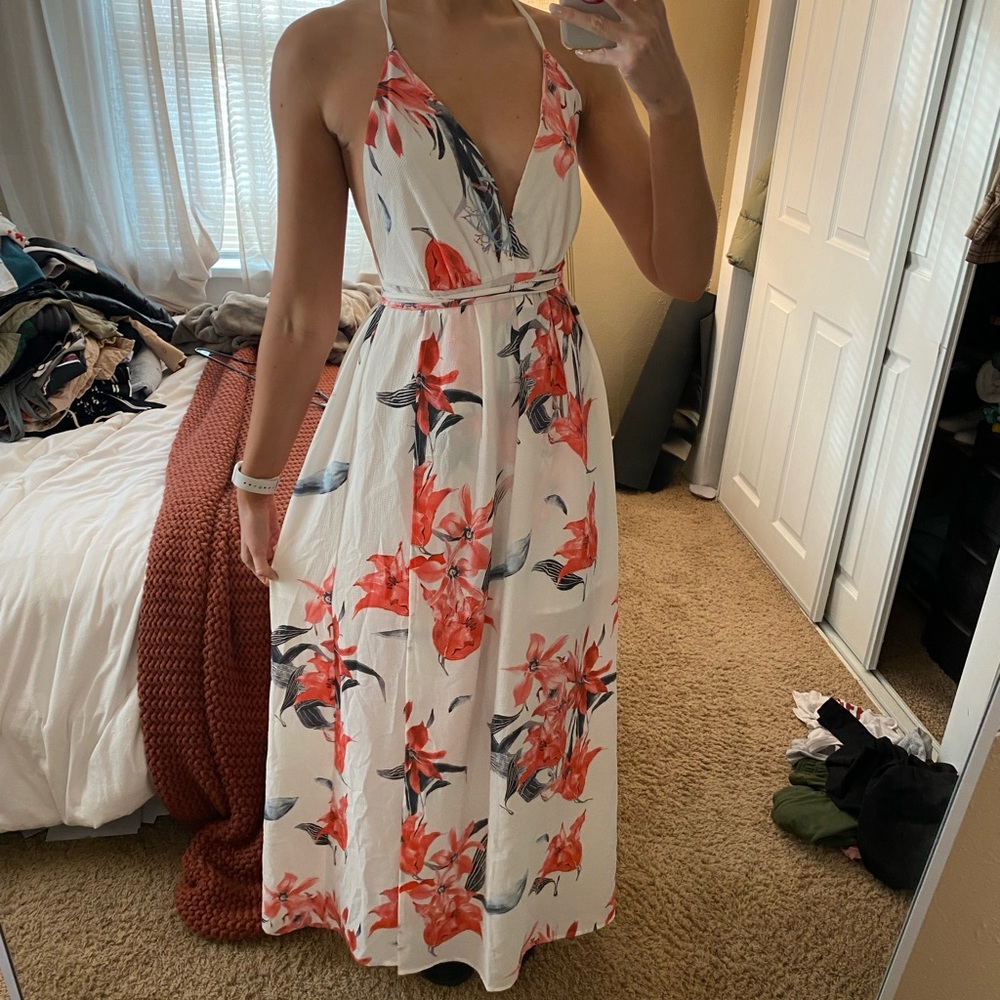Simplee Floral Wrap Maxi Dress